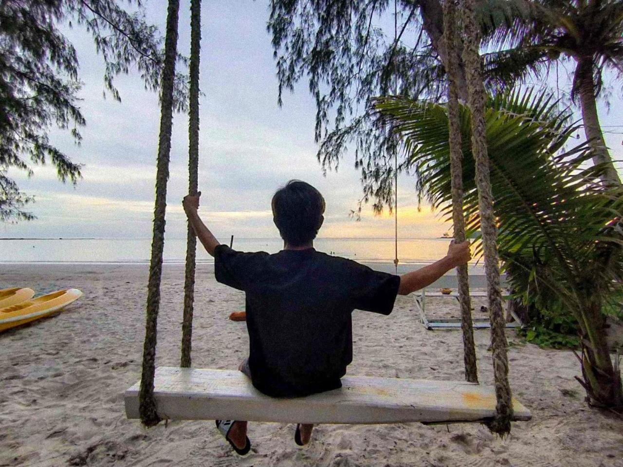 Koh Kood Neverland Beach Resort Ko Kut Extérieur photo